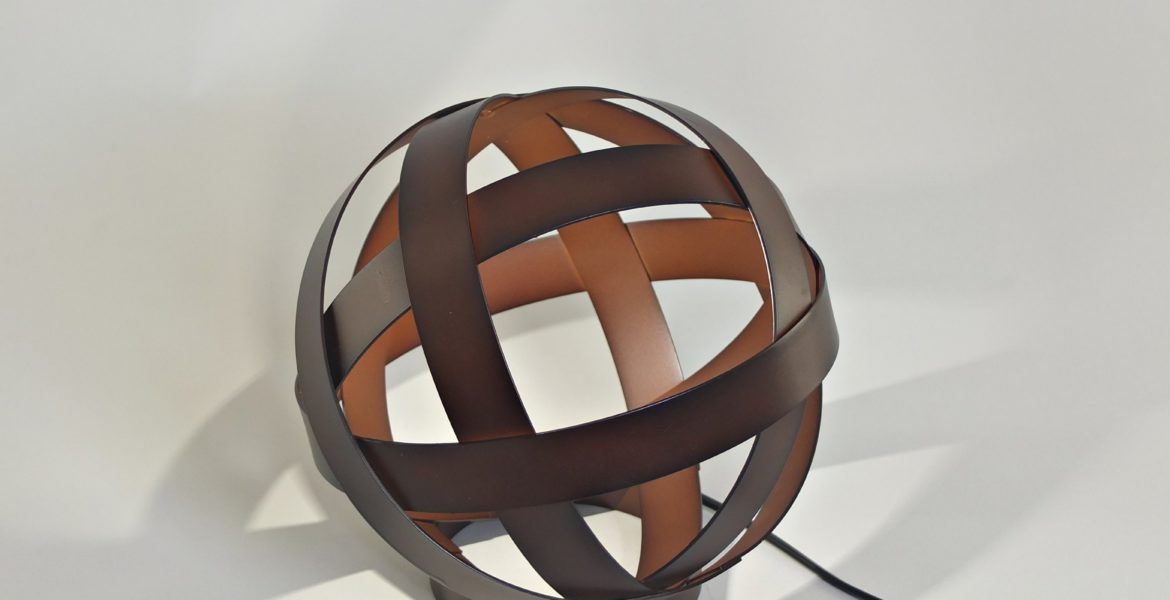 Globe Led table lamp